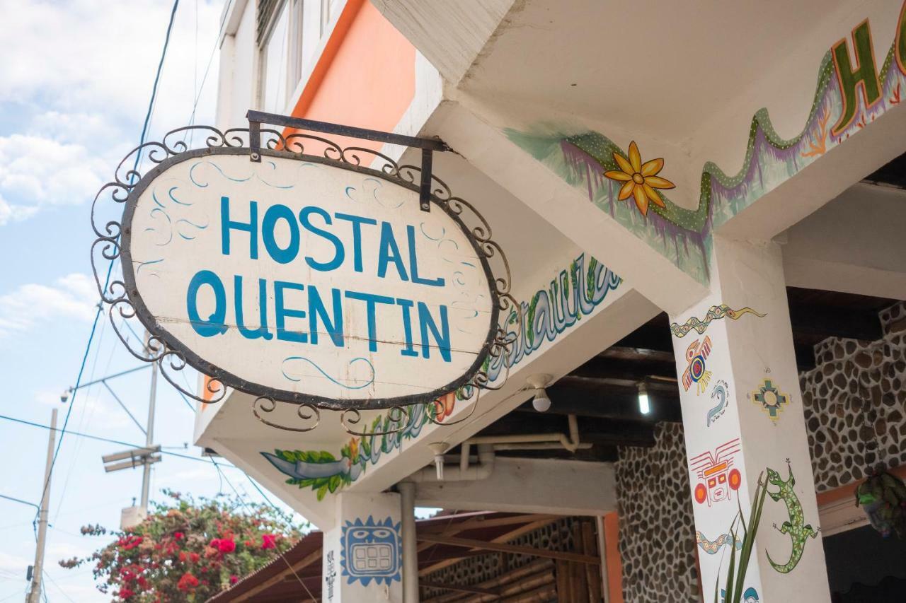 ホテルHaus Quentin Puerto López エクステリア 写真
